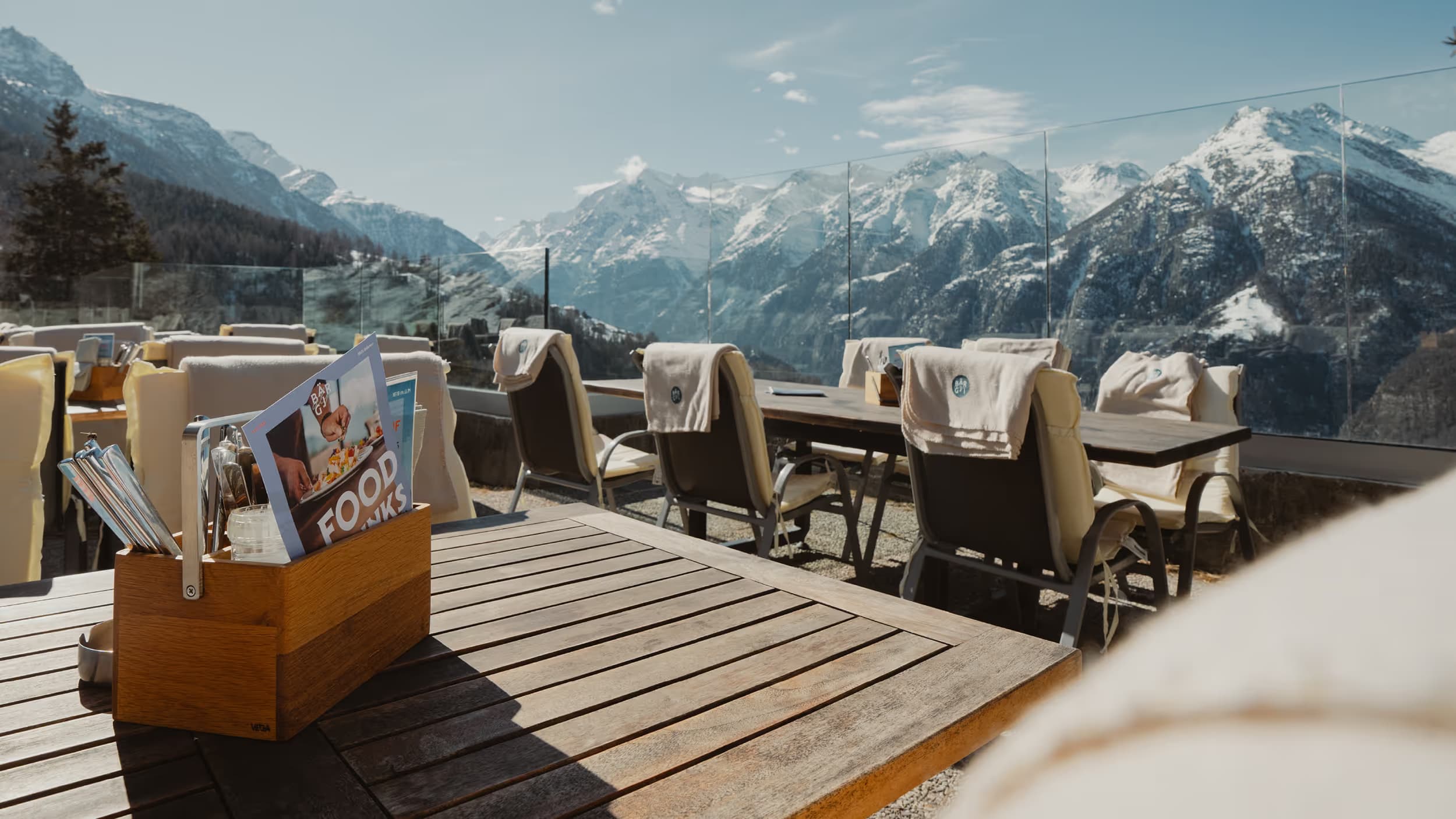 Restaurant Bärgji Alp – Branding, Website & Content Block 1